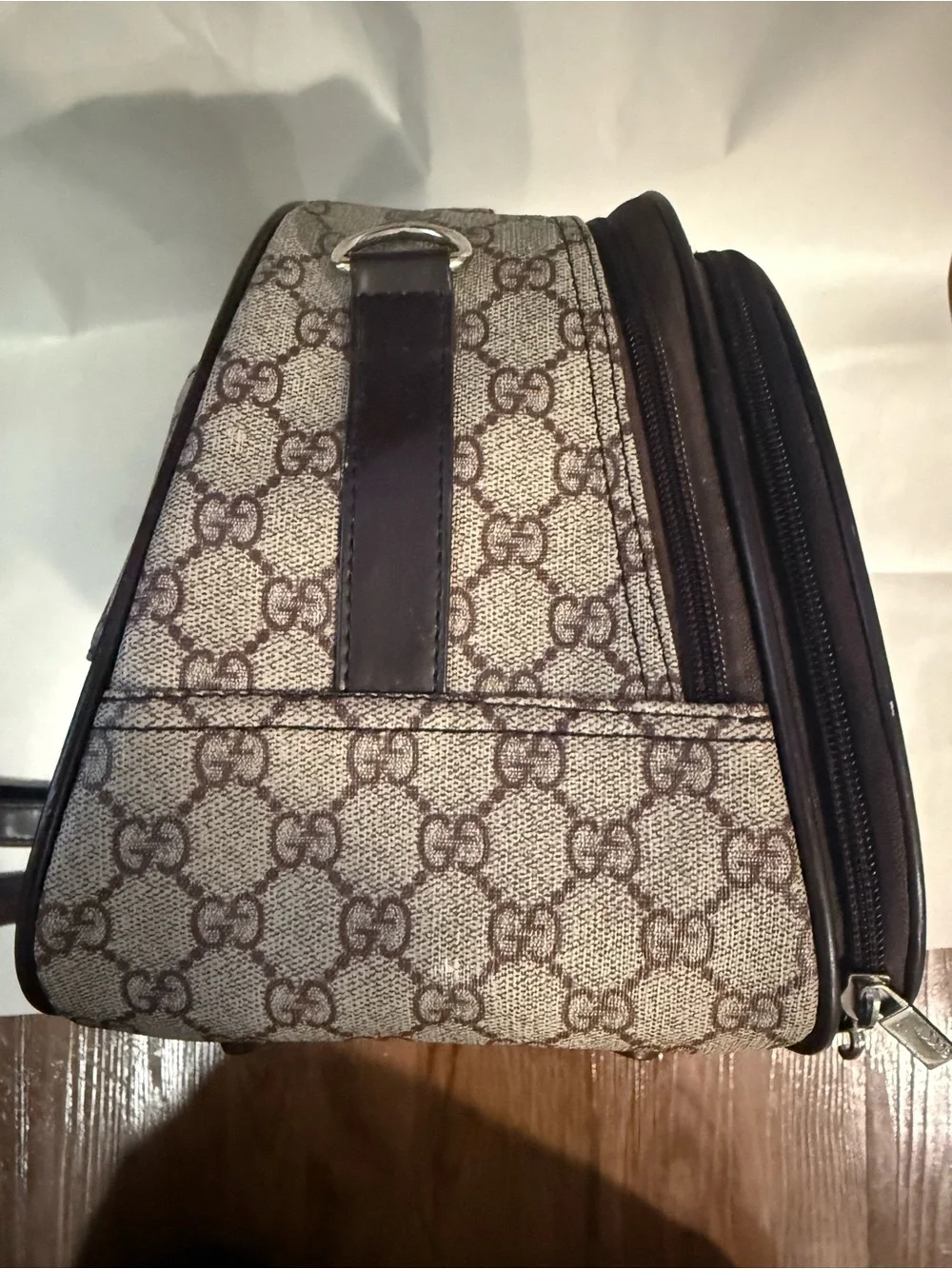 Vintage Gucci Web Striped Toiletry Bag Brown Trim Pre-owned